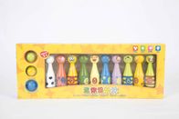 Brinquedos de madeira de rolamento da criança ajustada das crianças com os 10 pinos diferentes dos animais e as 3 bolas da cor